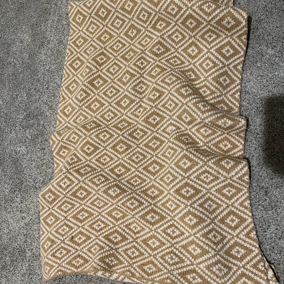 Roller Rabbit oversized scarf - Picture 3 of 4